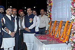 Paying tributes to Dr. BR Ambedkar, Smt. Jyotiba Phule and others